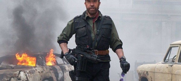 Chuck Norris en Los Mercenarios 2